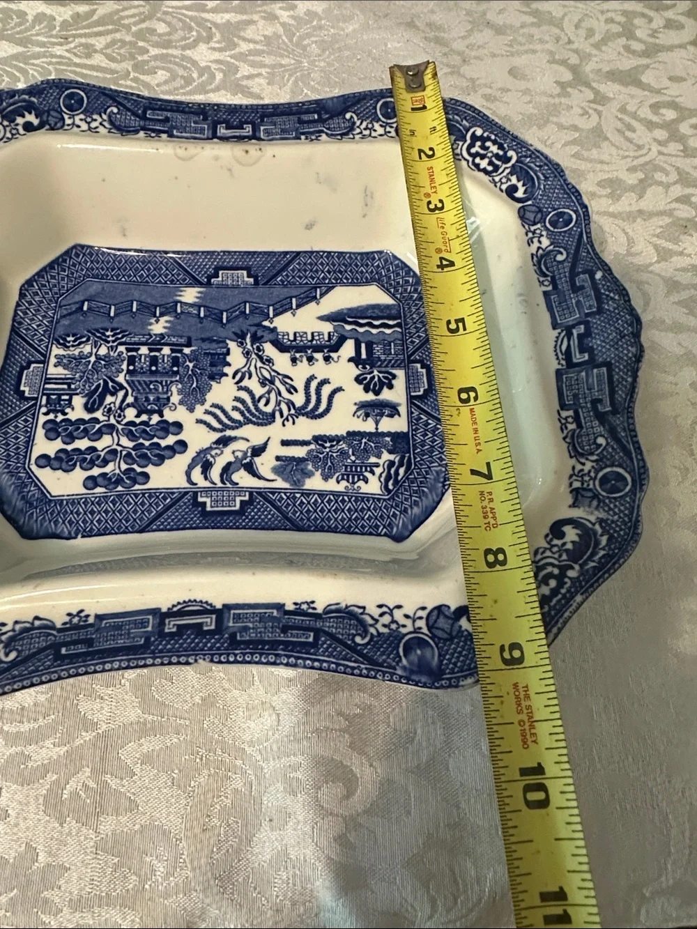 Antique Allertons England Blue Willow Scalloped Vegetable Serving Bowl